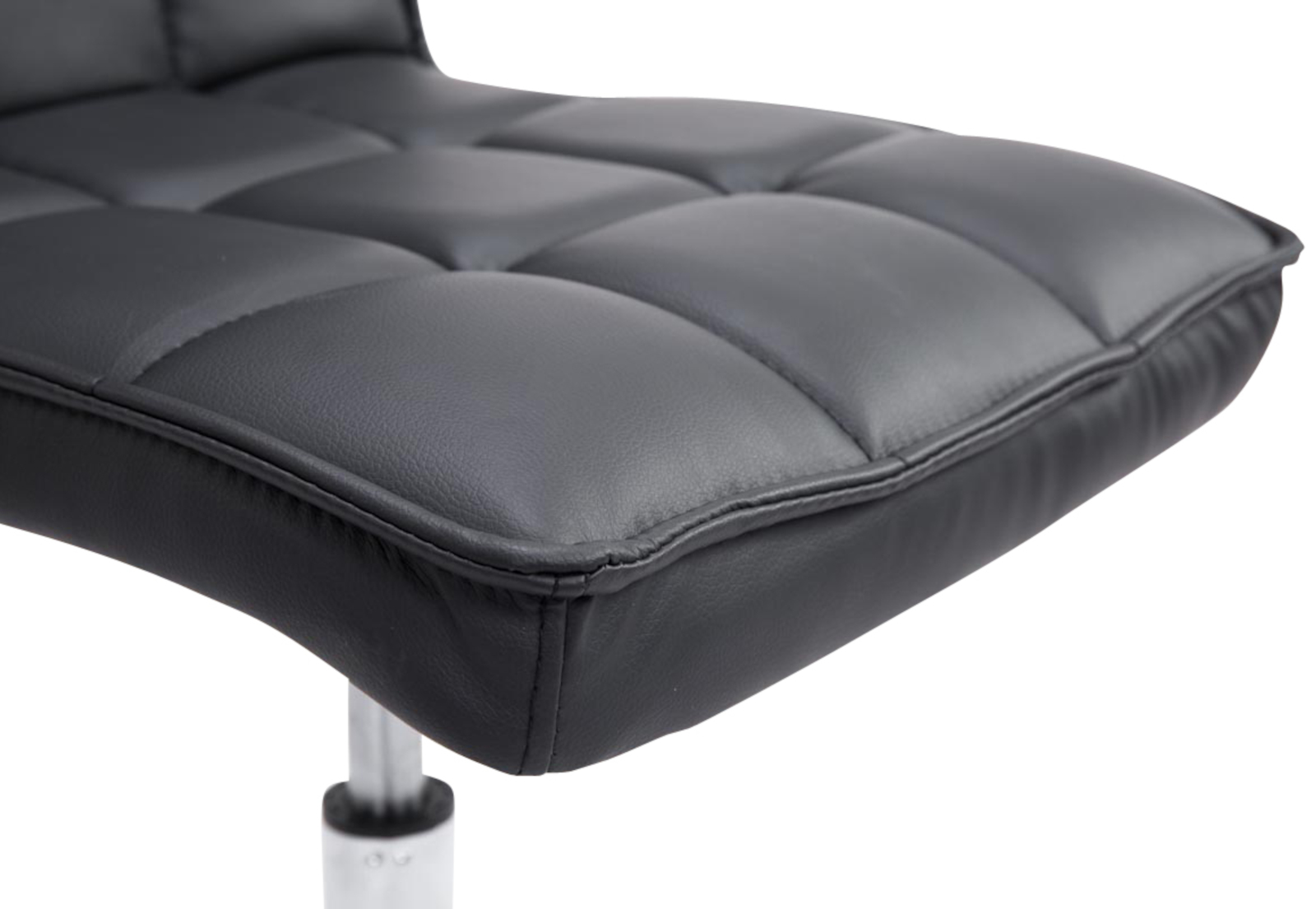 Lot de 2 chaises de salle à manger Peking V2 en similicuir pied trompette