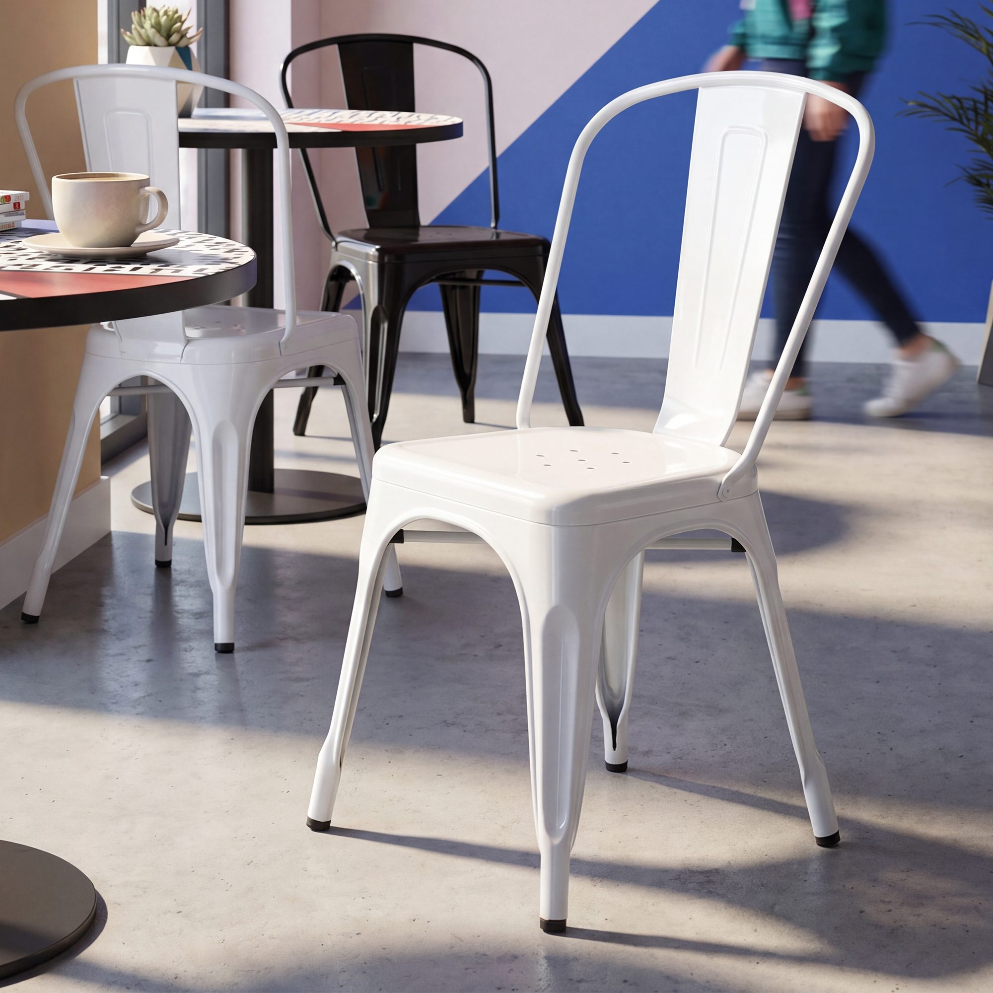 Lot de 4 chaises empilables Benedikt