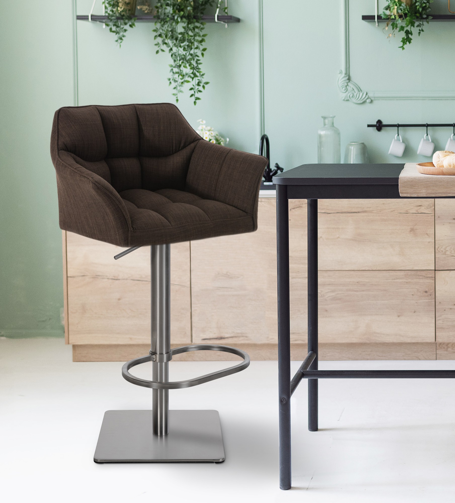 Lot de 2 tabourets de bar Damaso avec revetement en tissu