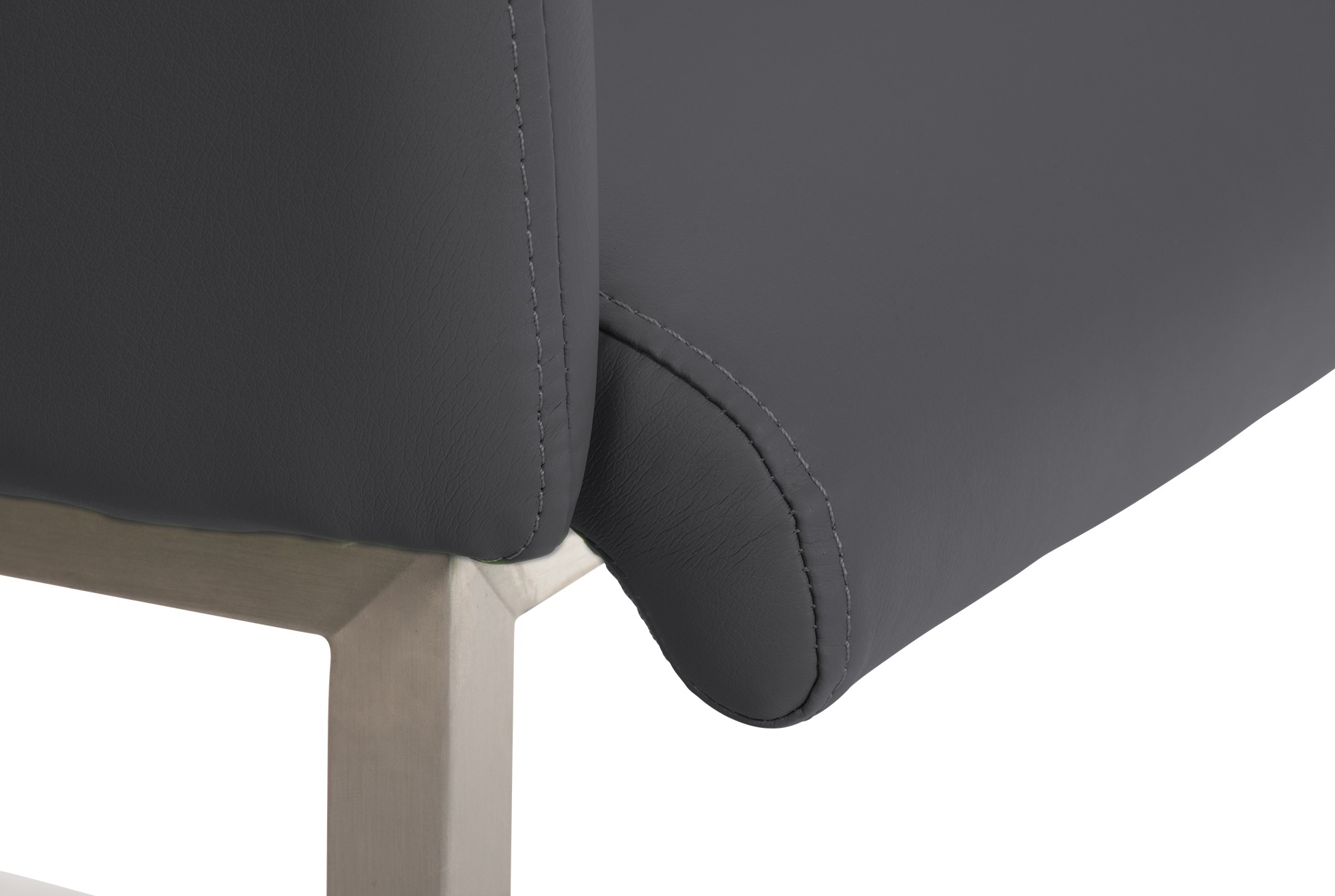 Chaise Magnus