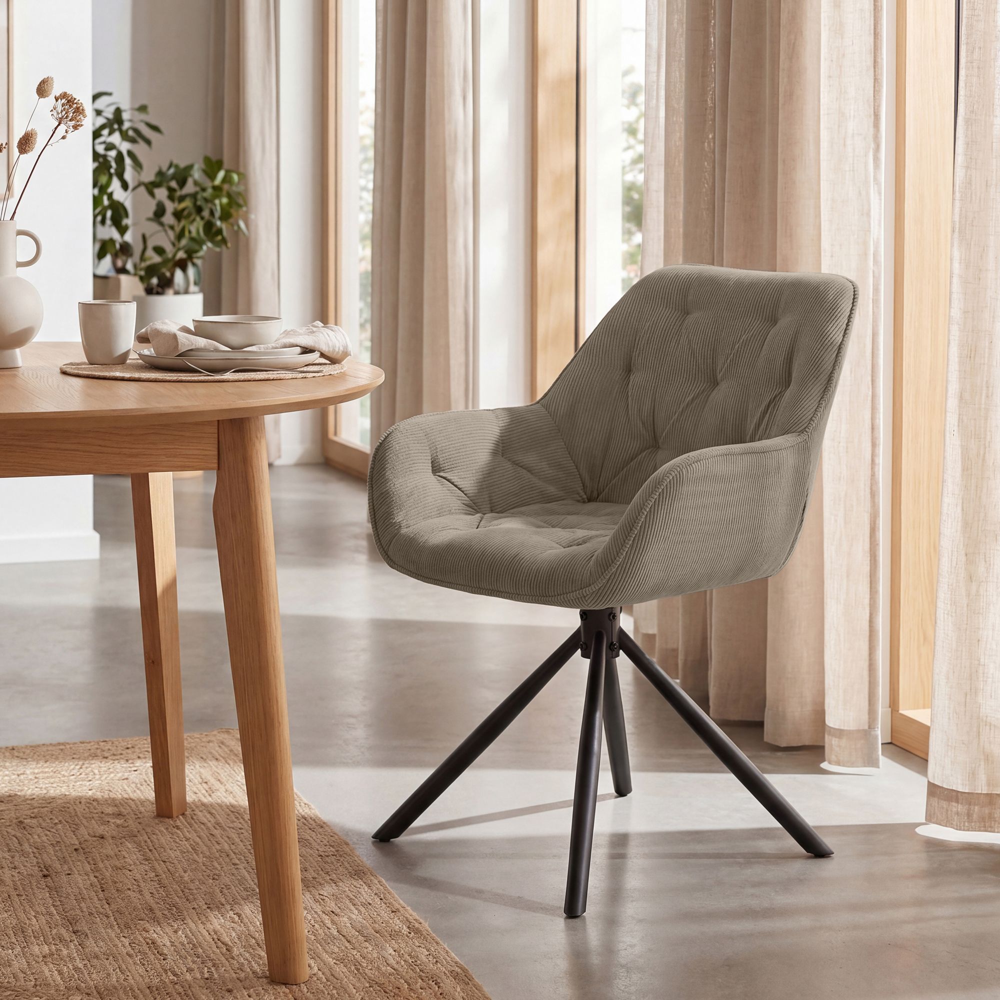 Chaise de salle a manger Rimio en velours côtelé
