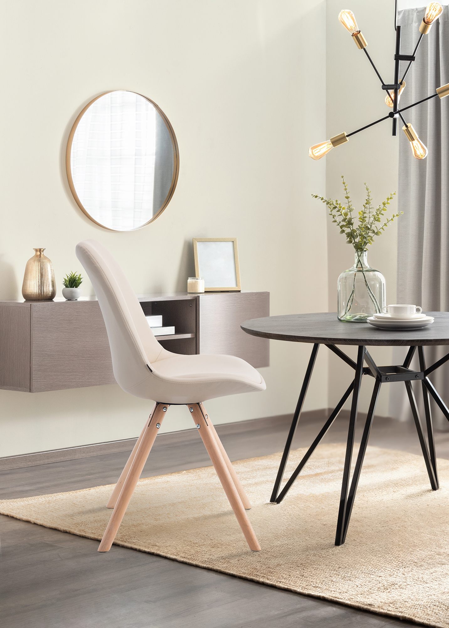 Chaise visiteur LAVAL similicuir pieds ronds