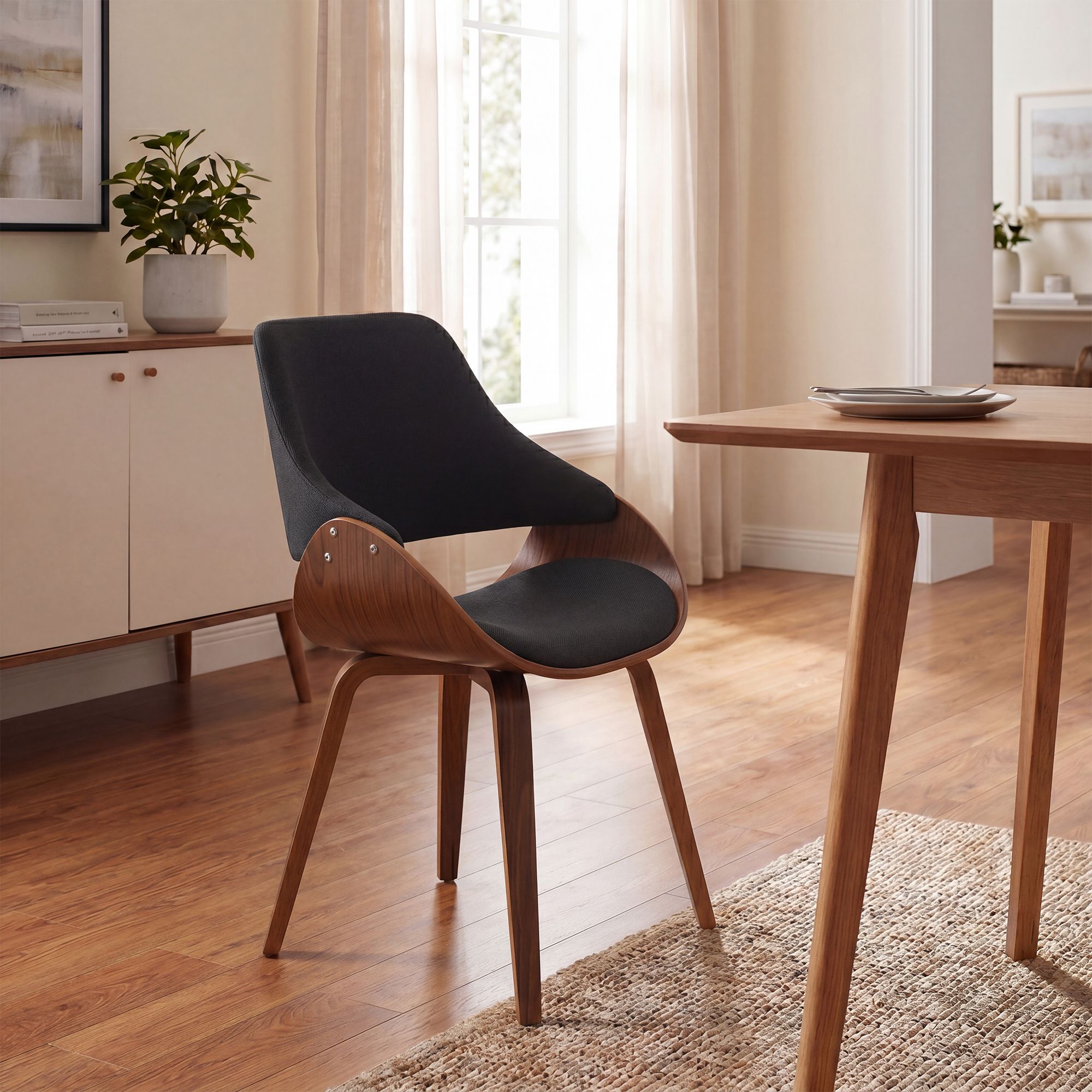 Chaise de salle a manger Vangale - Design et confort