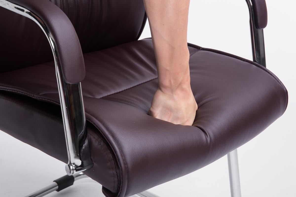 Chaise oscillante Sievert en similicuir