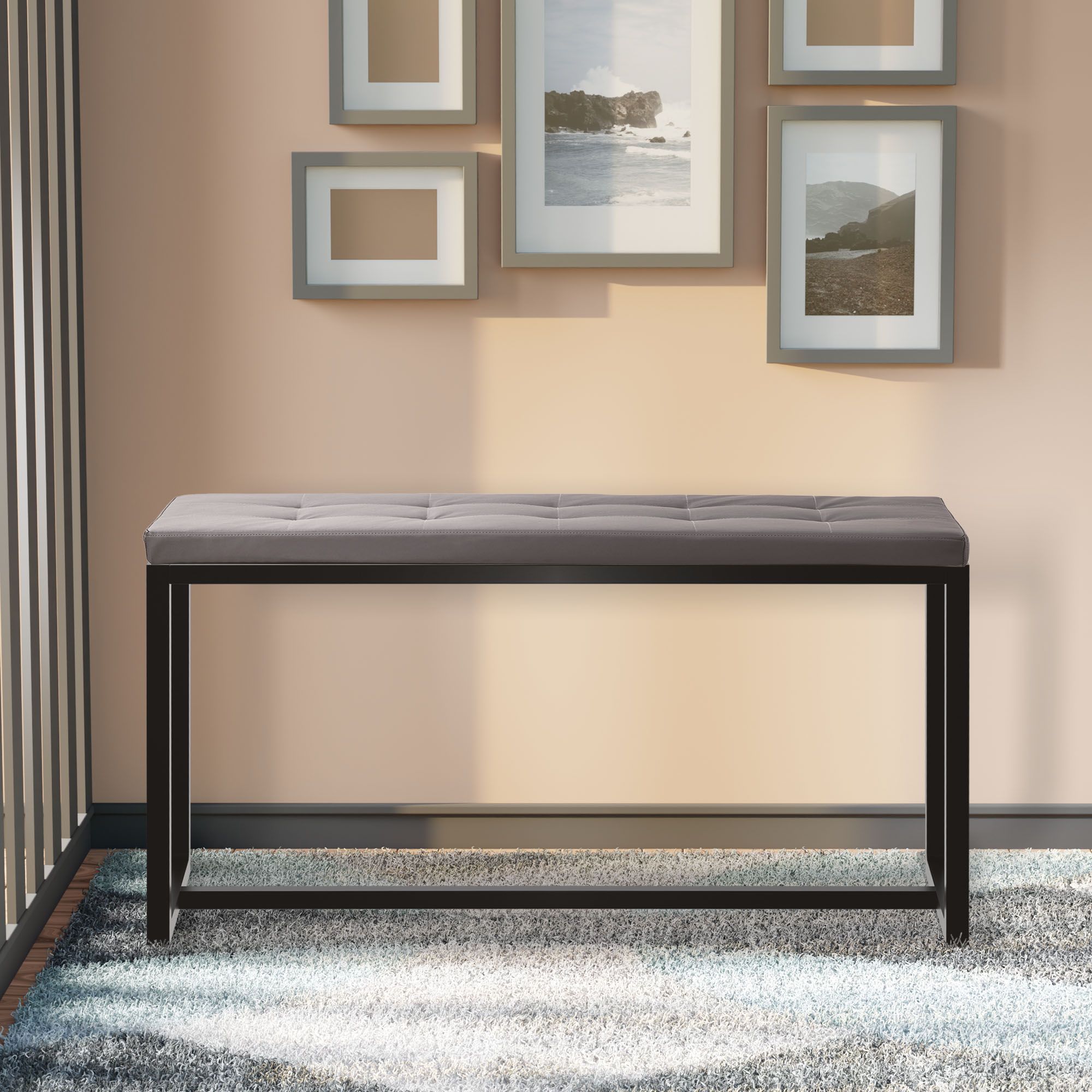 Banc Barci avec structure noire