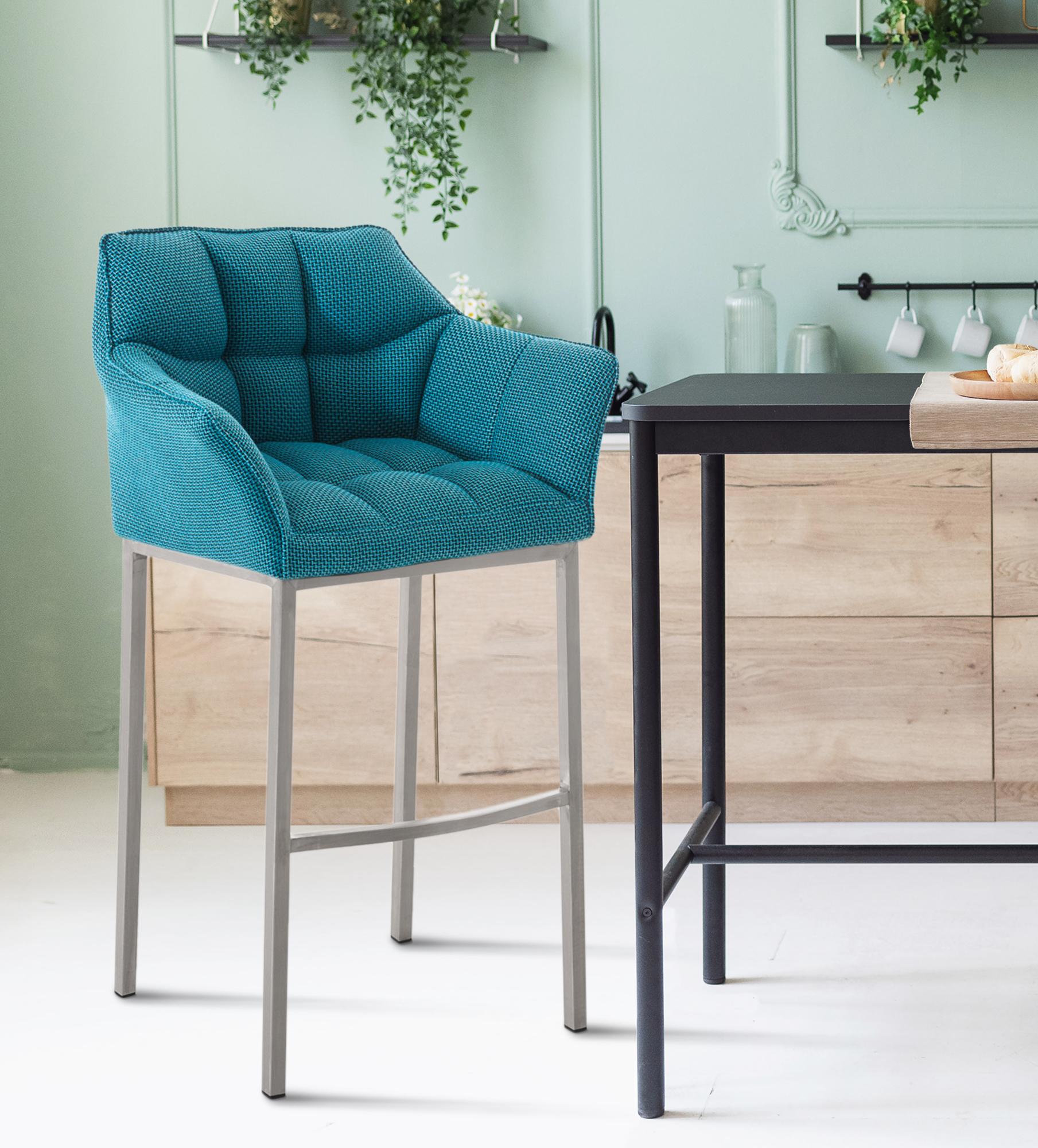 Lot de 2 tabourets de bar Damaso en tissu avec piètement à quatre pieds