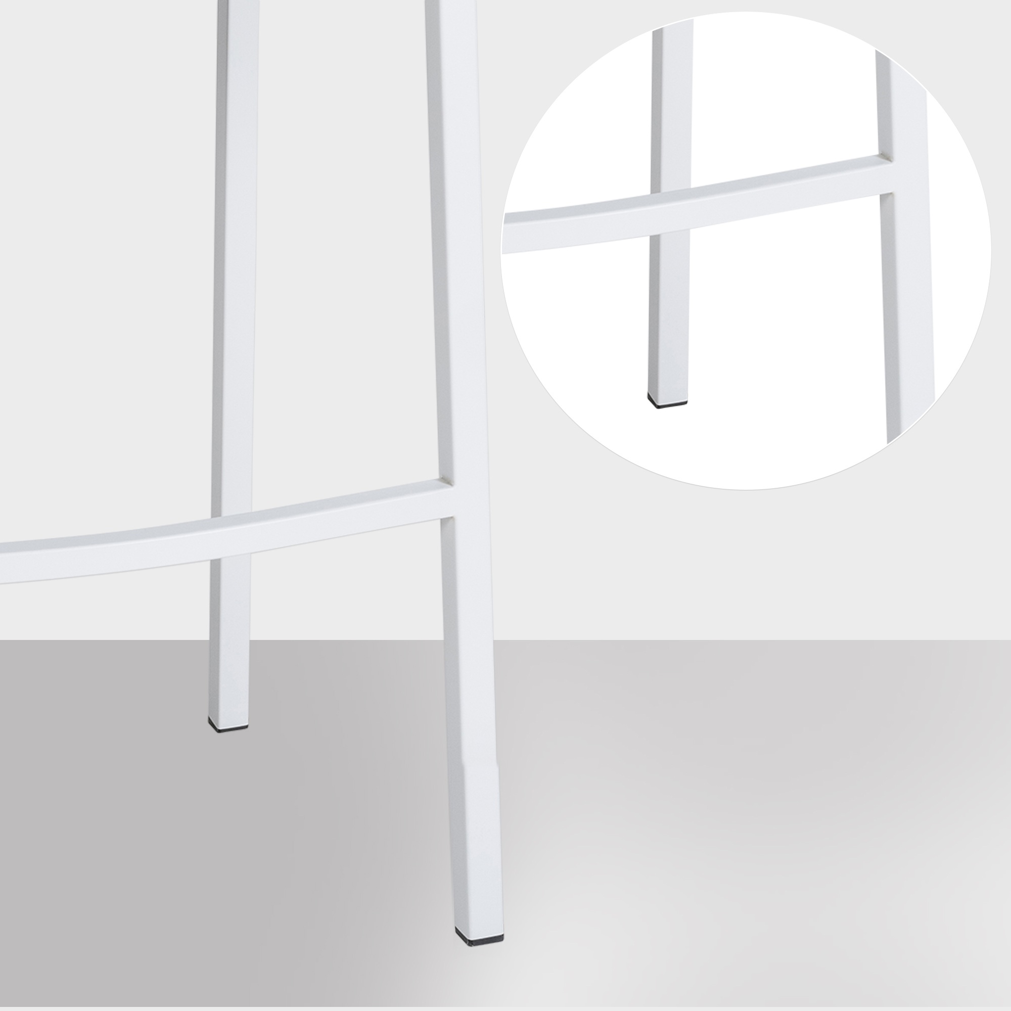 Tabouret de bar Damaso en velours avec pietement a quatre pieds