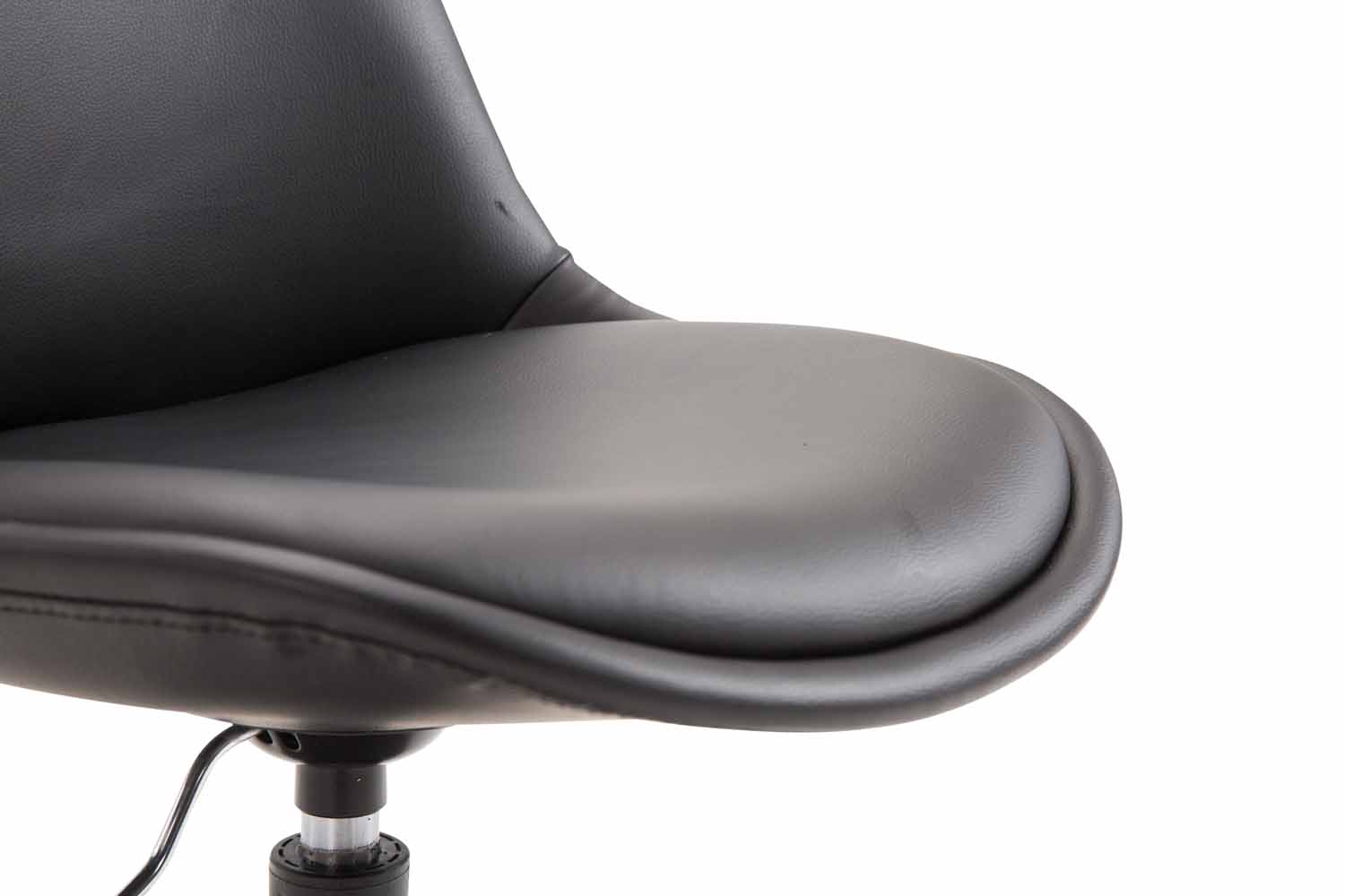 Chaise de salle à manger Maverick en similicuir avec pied trompette