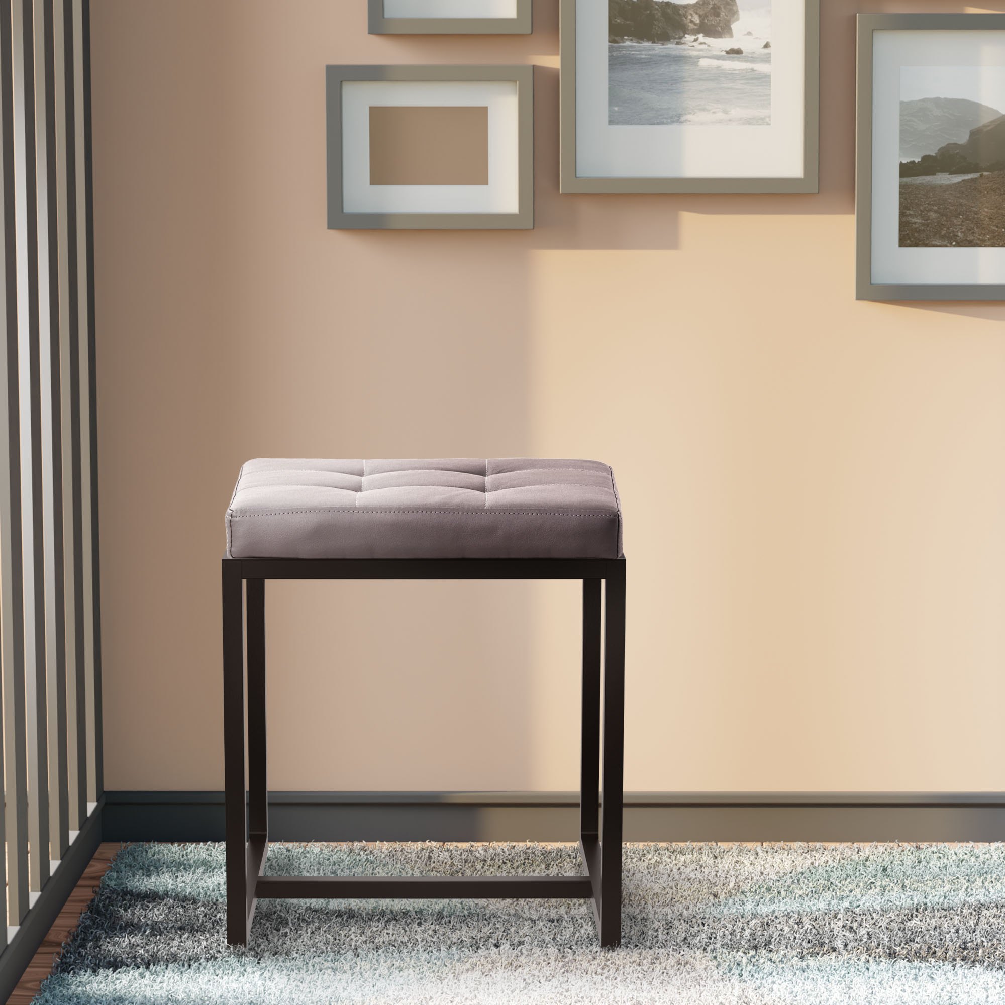 Pouf Barci avec structure noire