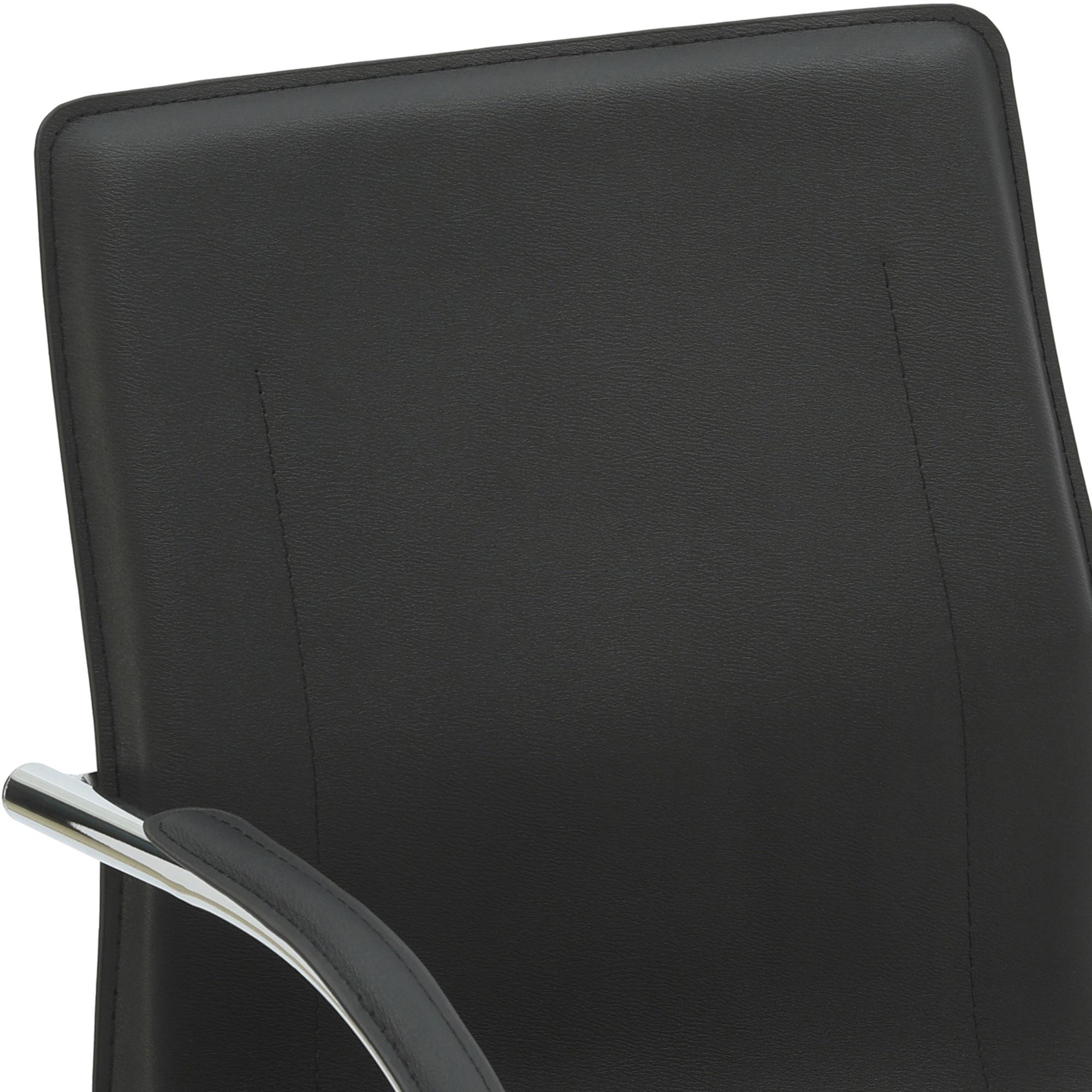 Chaise cantilever Noeleen en simili cuir