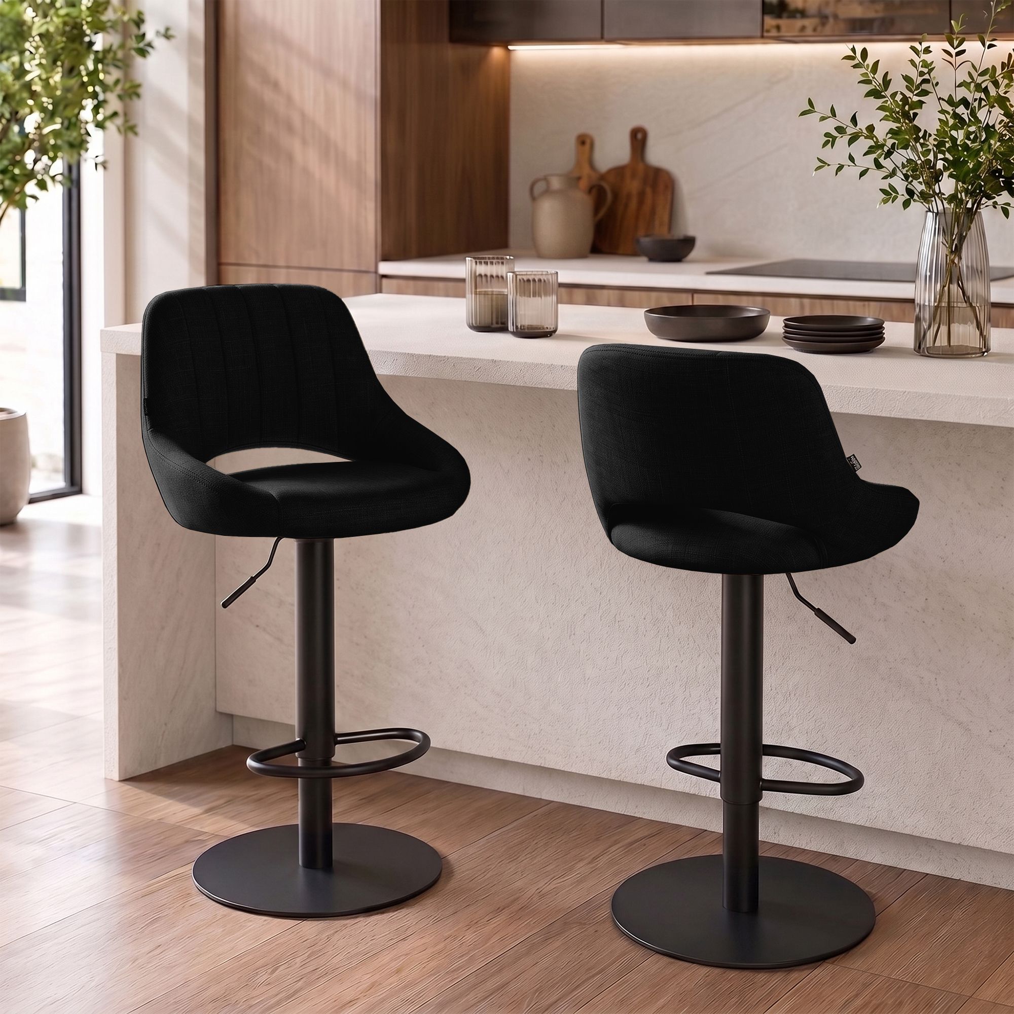 Lot de 2 tabourets de bar Milet noirs avec bases extra lourdes
