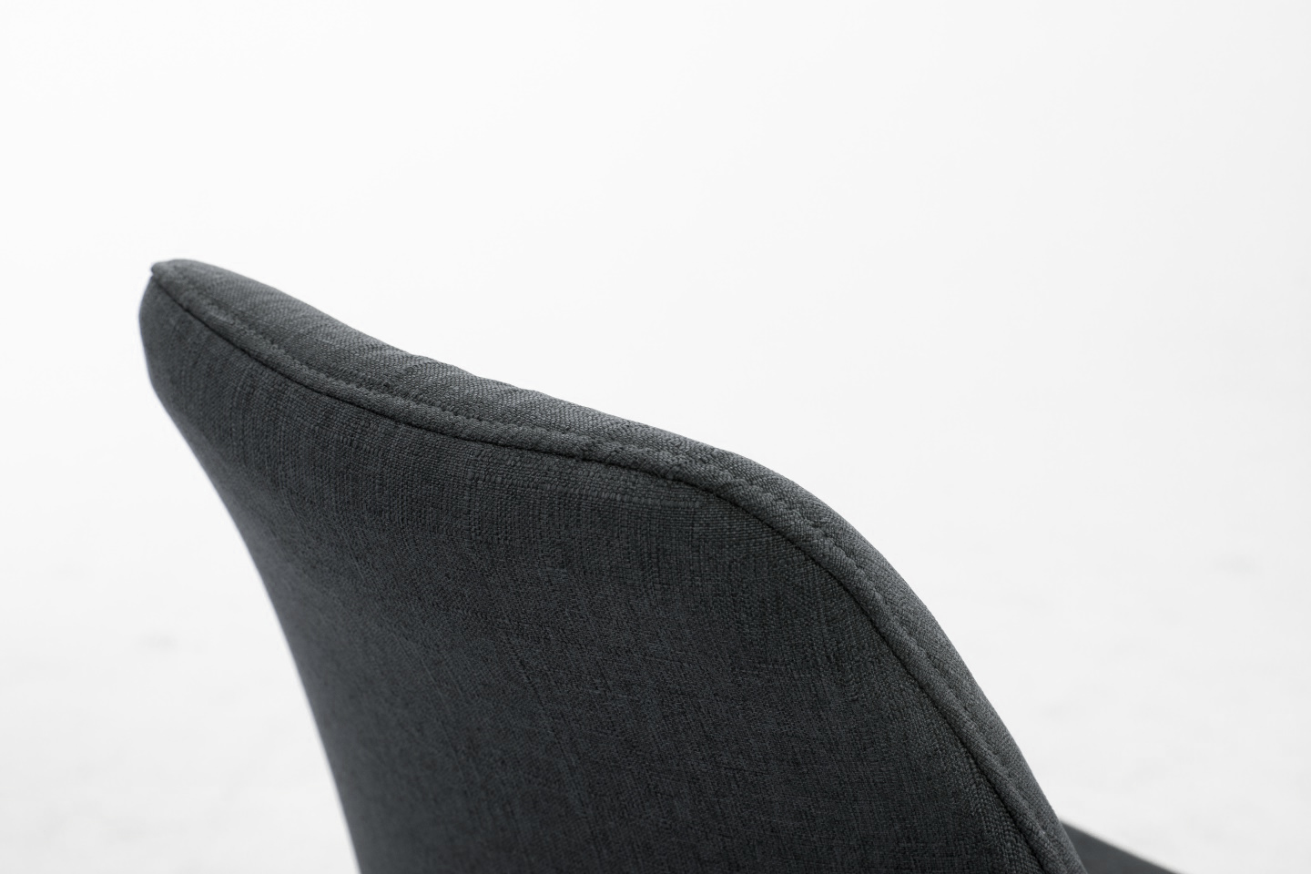 Chaise Toulouse tissu pieds ronds