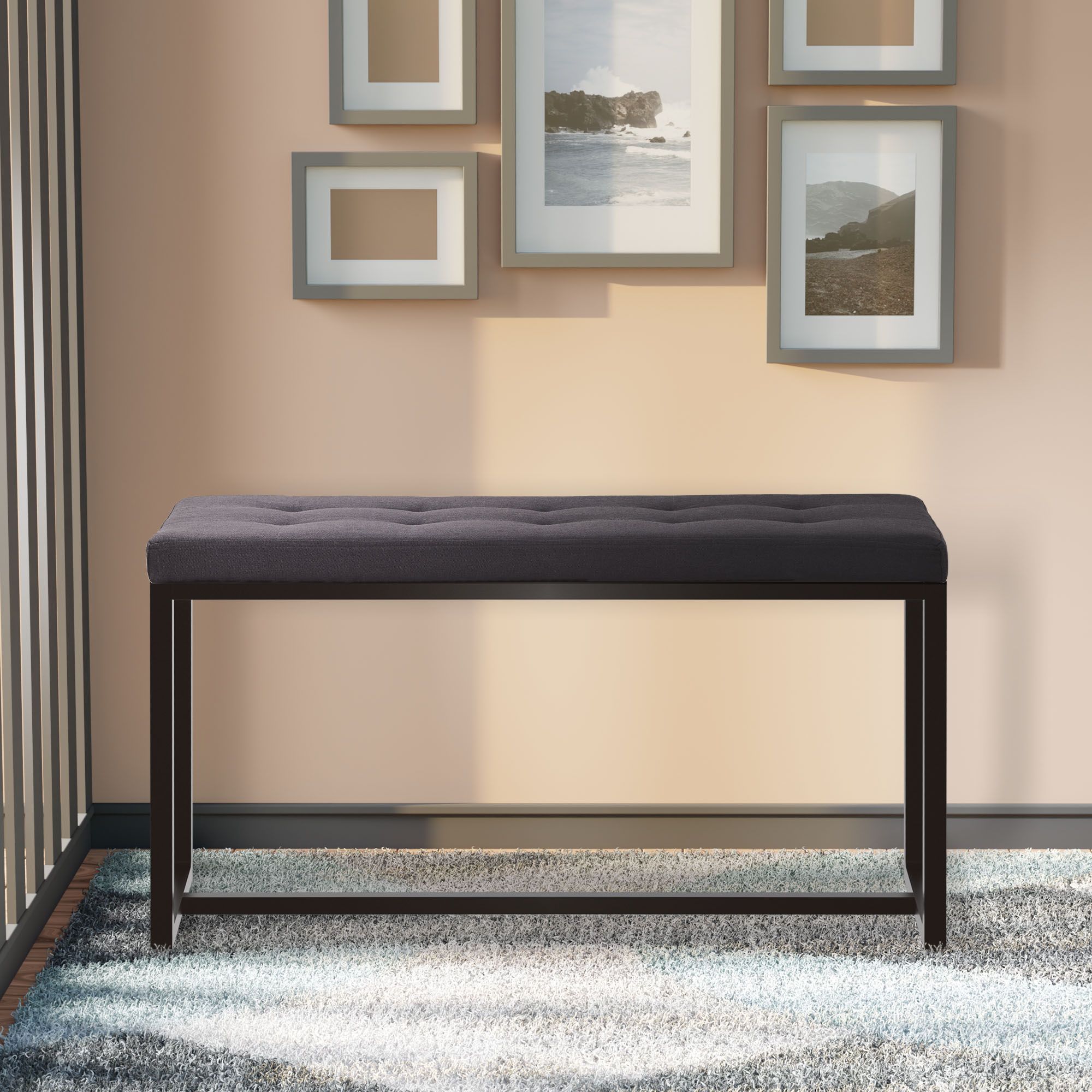 Banc Barci avec structure noire