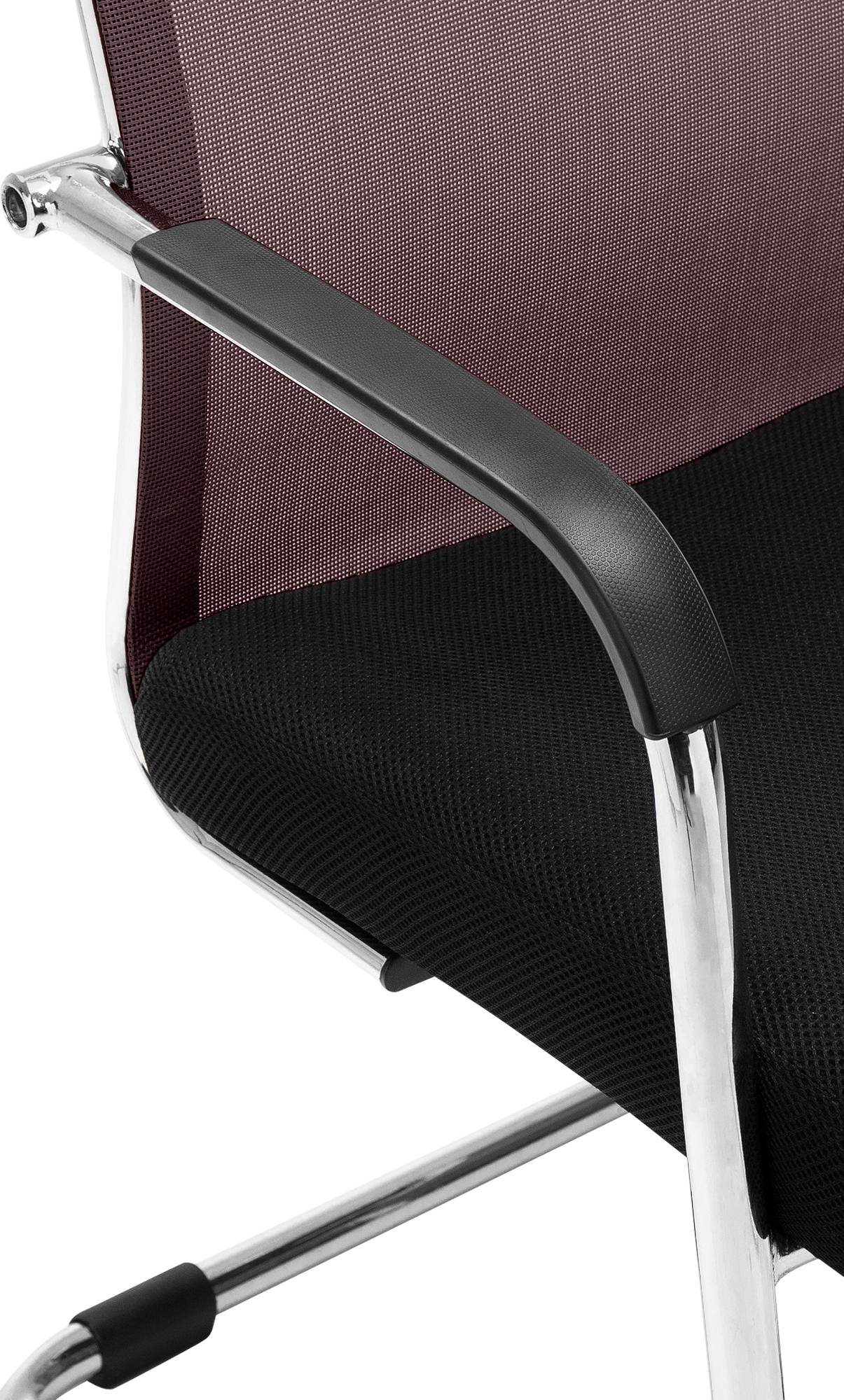 Chaise cantilever Brenda avec revétement en maille et Pied luge en métal