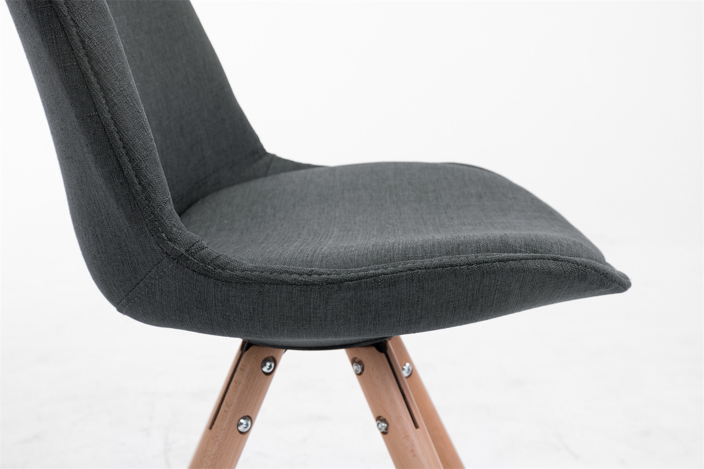 Chaise Toulouse tissu pieds ronds