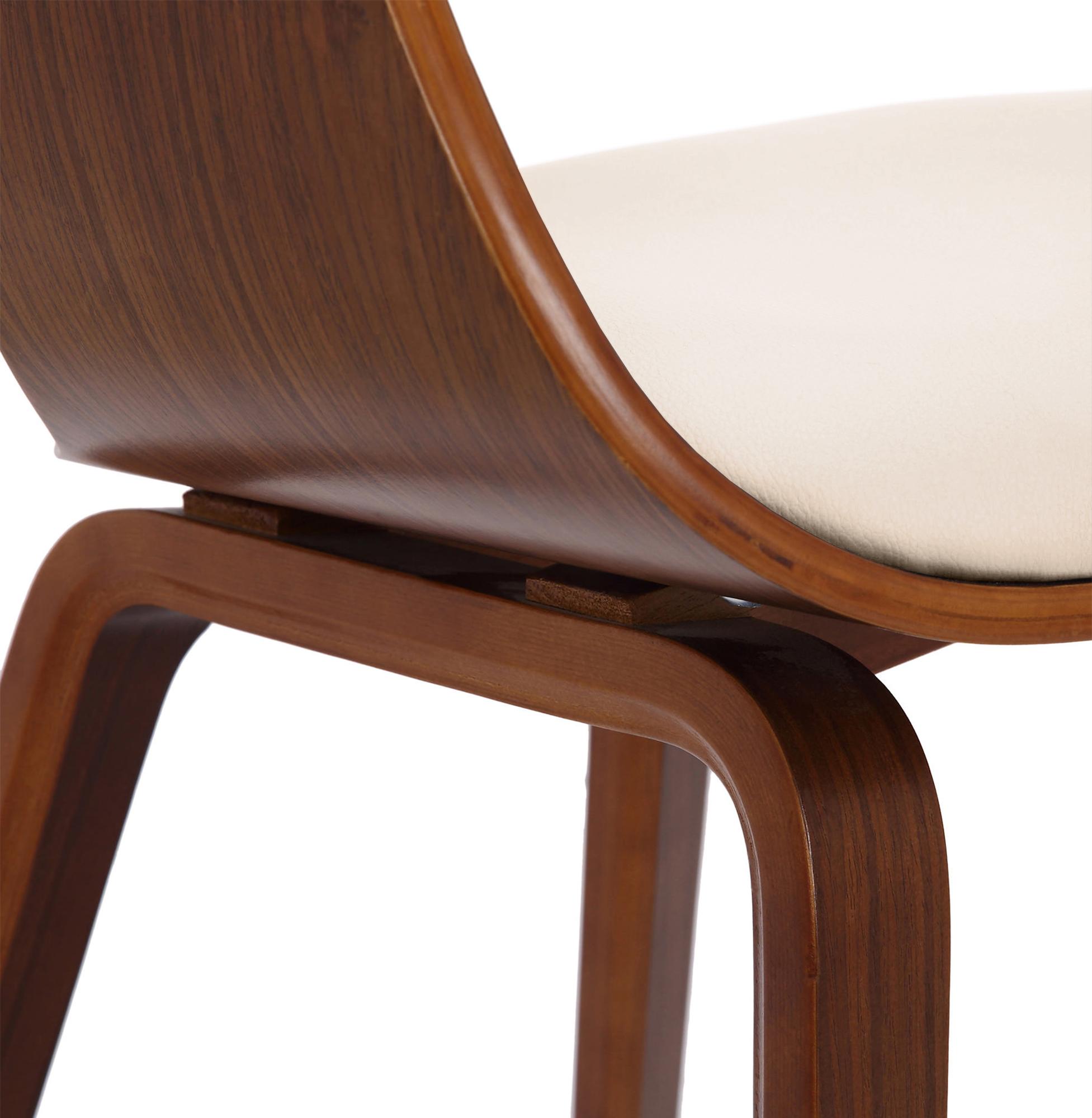 Chaise retro Kingston en similicuir