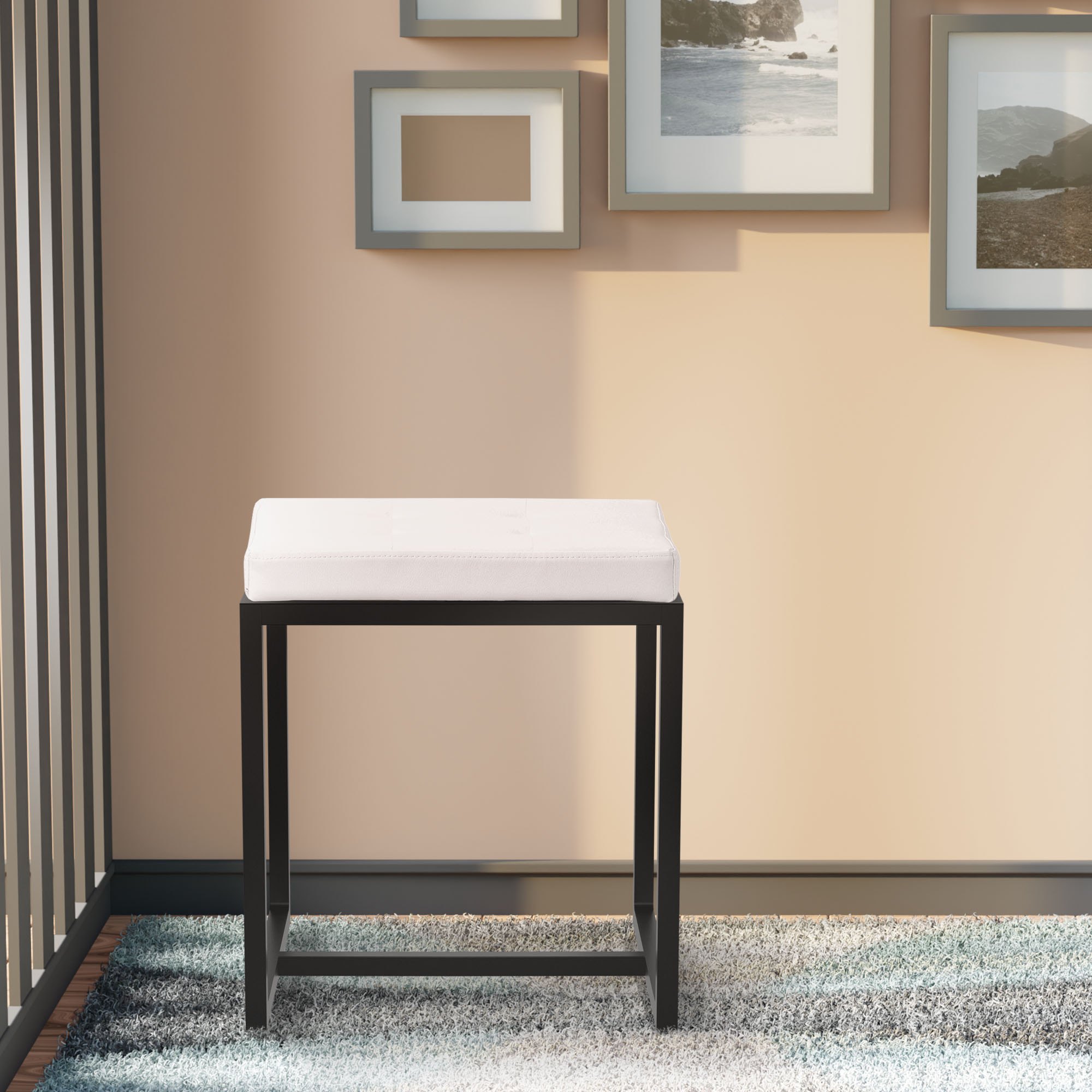 Pouf Barci avec structure noire